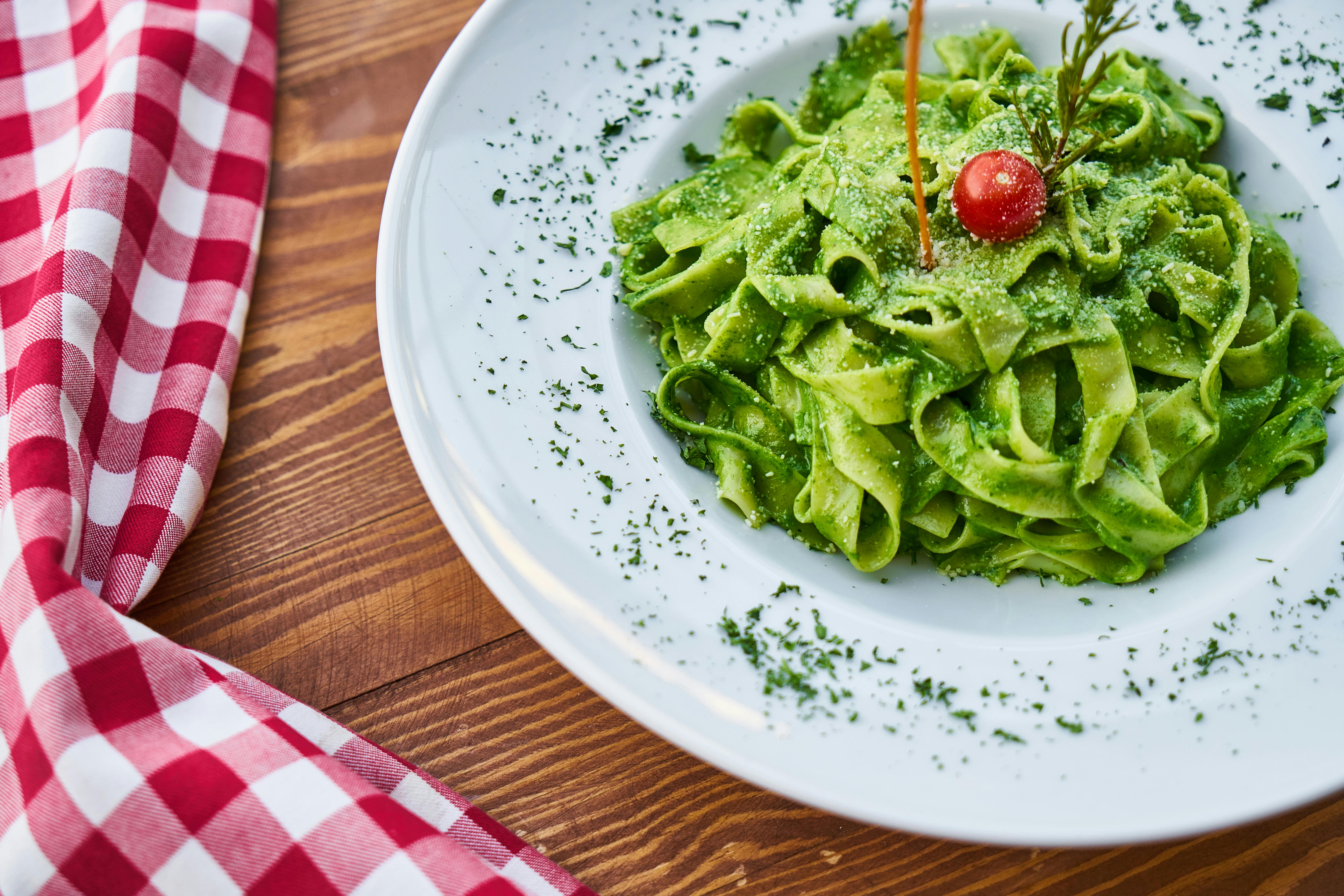 Smart Ways to Improve Your Endometriosis Diet for 2025